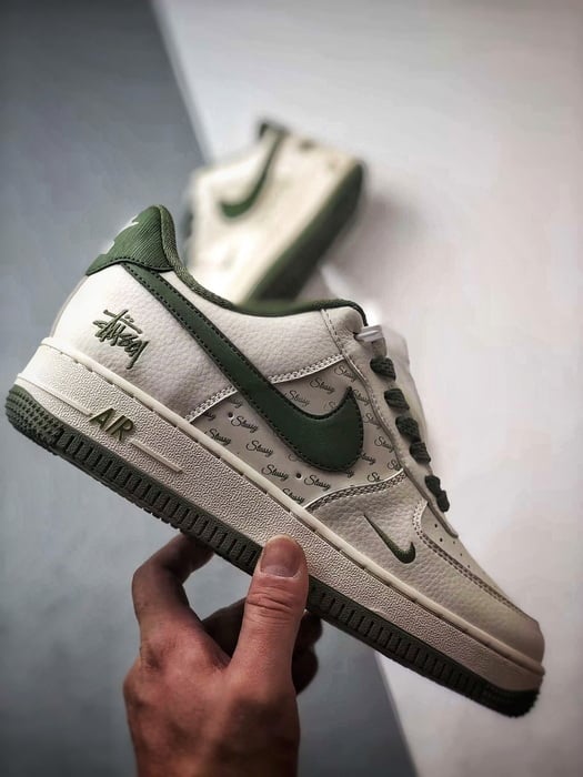 Stussy x Air Force 1 Low Branco e Verde - Vista 7