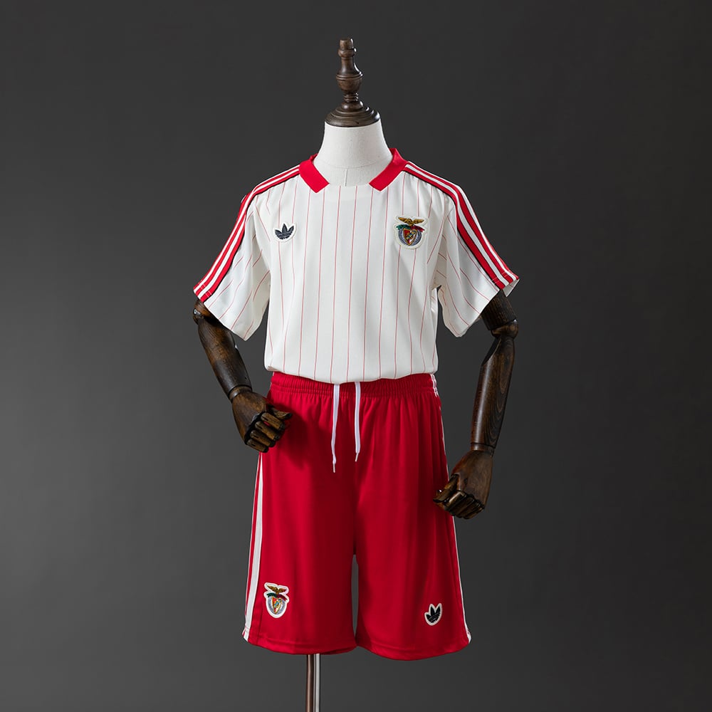 Kit Criança Benfica x Adidas Originals 2025/26 - Vista 1