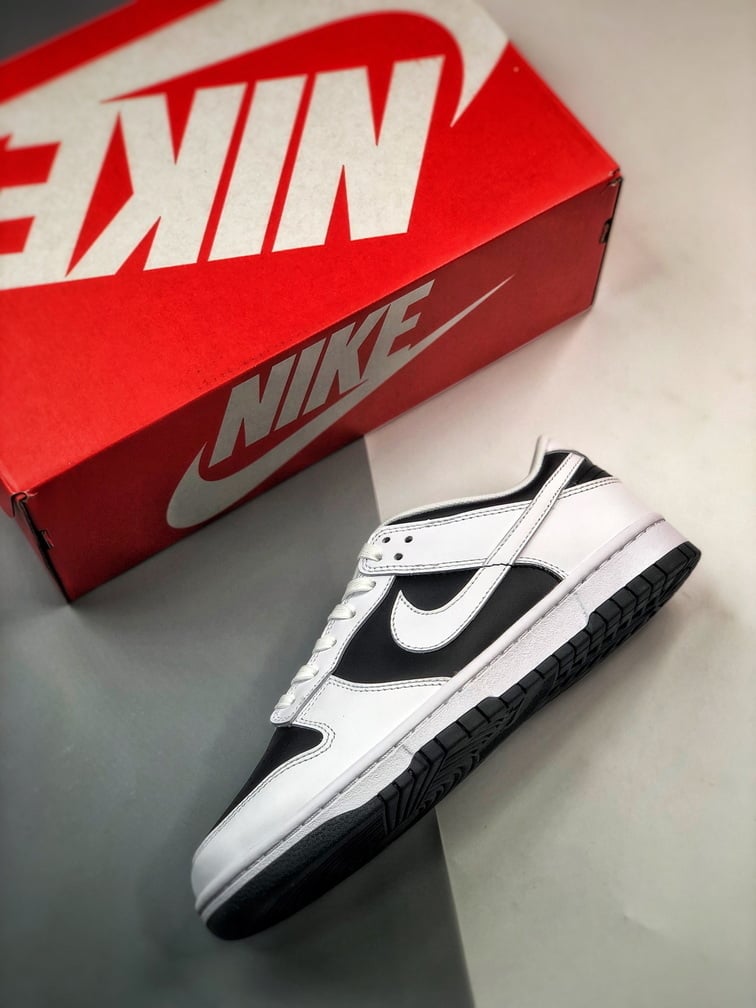 NK Dunk Low White/Black - Vista 4