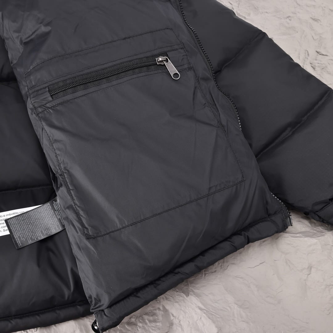 The North Face classic 700 preto - Vista 7